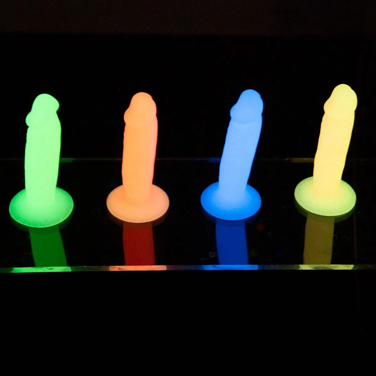addiction-silly-willy-glow-in-the-dark-1 addiction-silly-willy-glow-in-the-dark-1